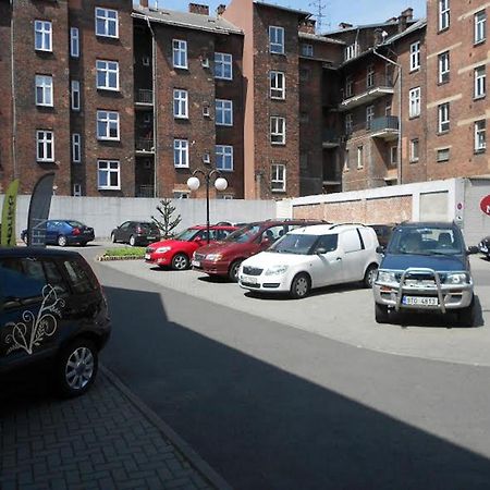 Hotel Na Kafkove Острава Екстериор снимка