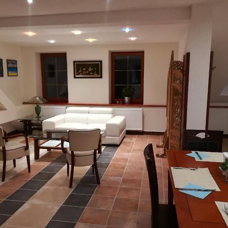 Hotel Na Kafkove Острава Екстериор снимка