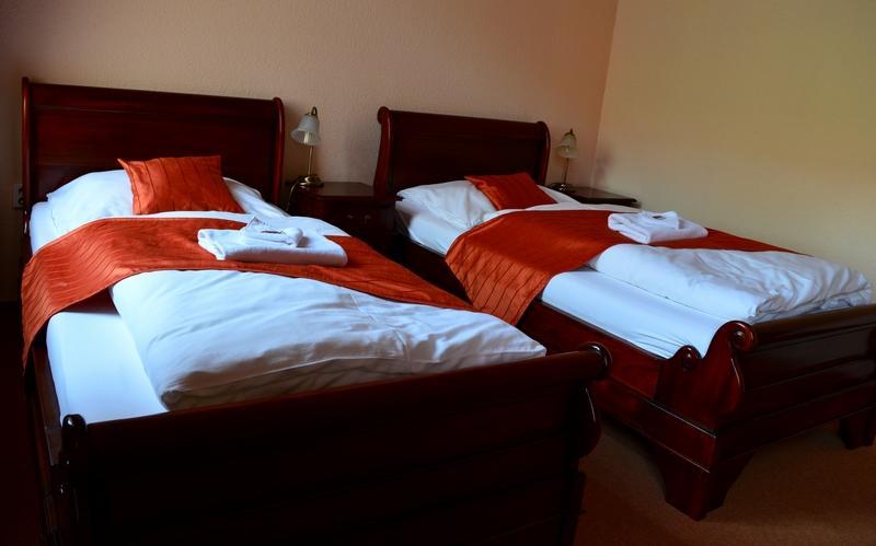 Hotel Na Kafkove Острава Екстериор снимка