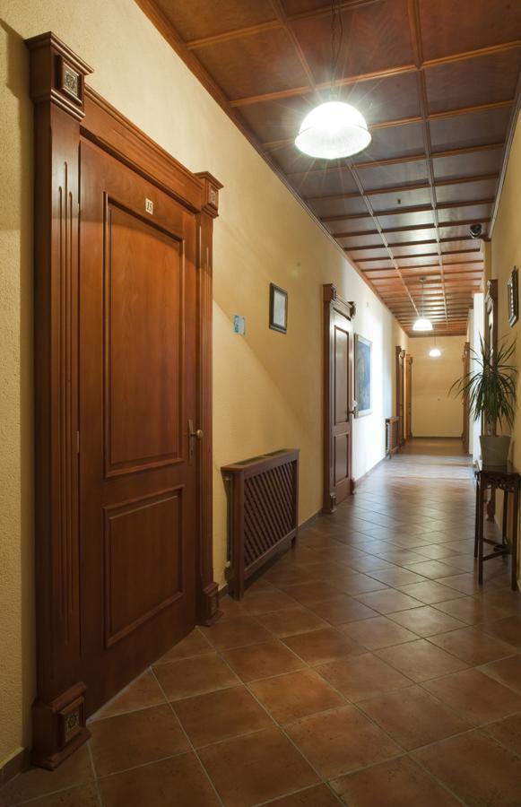 Hotel Na Kafkove Острава Екстериор снимка